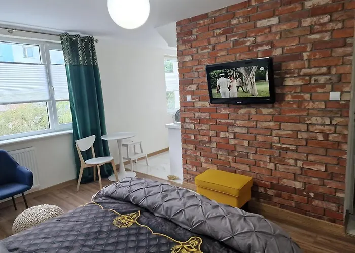 Apartament Kawalerka Na Pierwszym Pietrze *